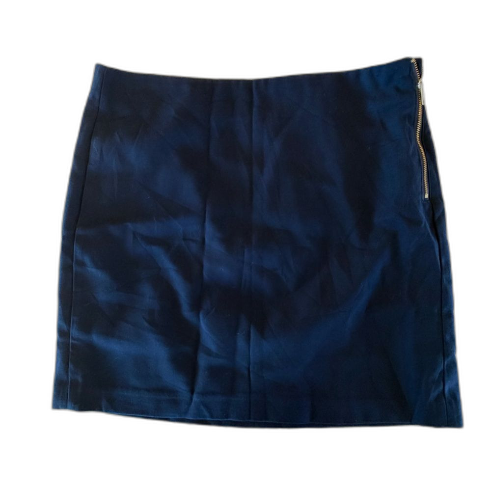 Tommy Hilfiger Dark Blue Mini Skirt with Side Zip Size 6